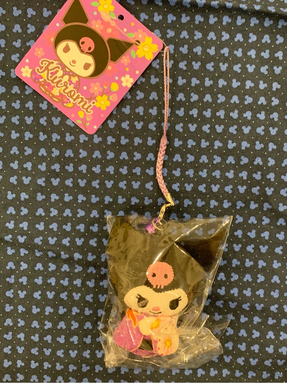 BNWT Japan Sanrio 7cm Japanese Kimono Chirimen mascot keychain - Kuromi